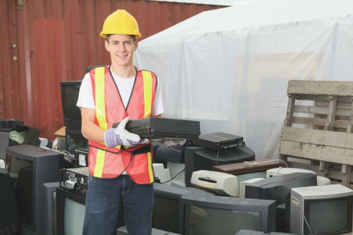 Customer consulting for house clearance services